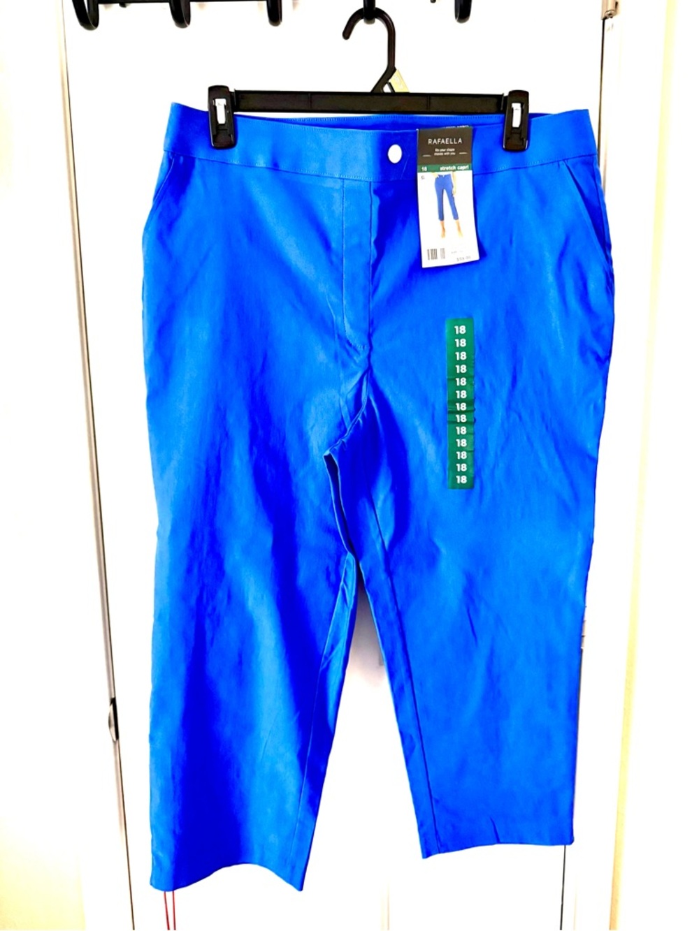 Rafaella Dazzling Blue Stretch Capri Pants